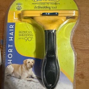 FURminator Yellow and Black Deshedding Tool